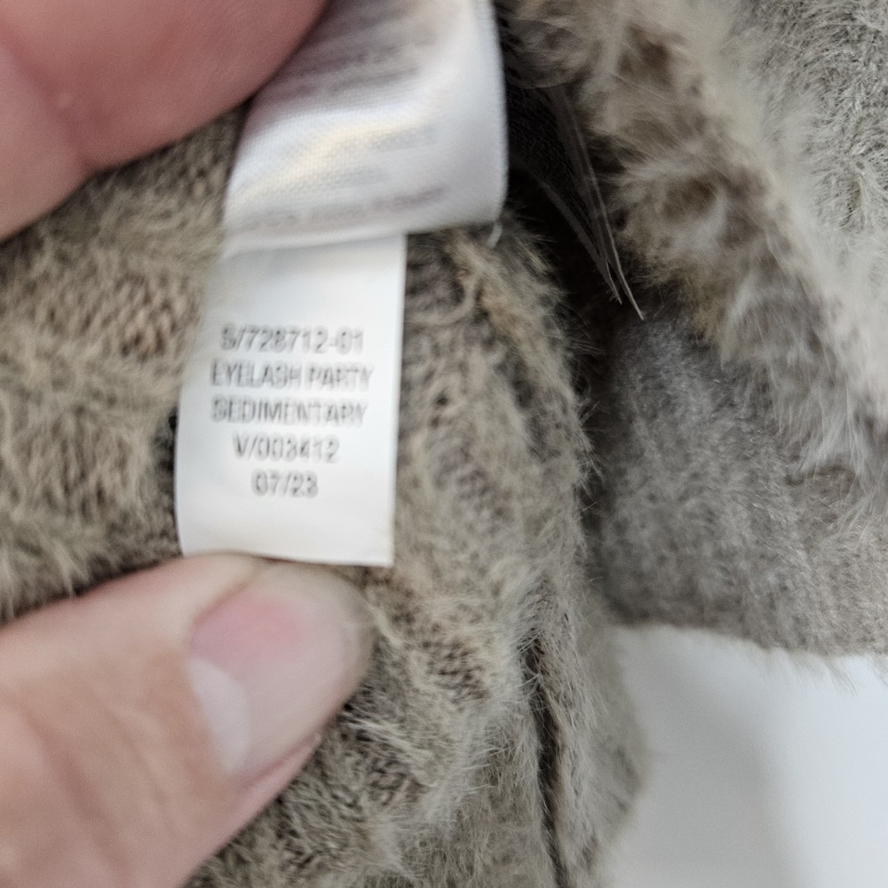 Old Navy Women's Pullover Sweater Large  Soft Long Sleeve Beige - Picture 5 of 5